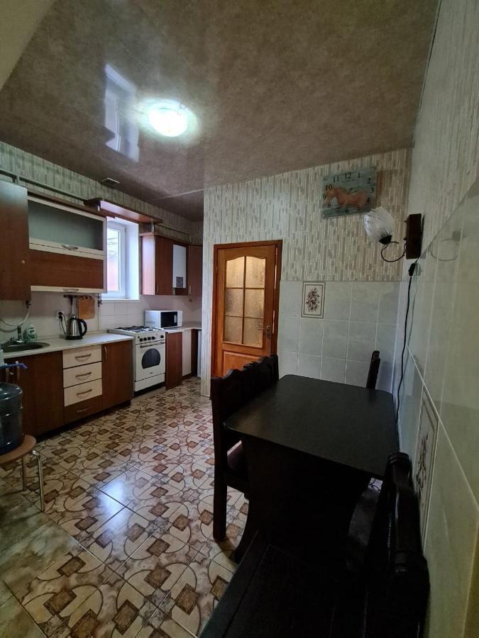 Мини-Отель Kropivnickij Kültér fotó